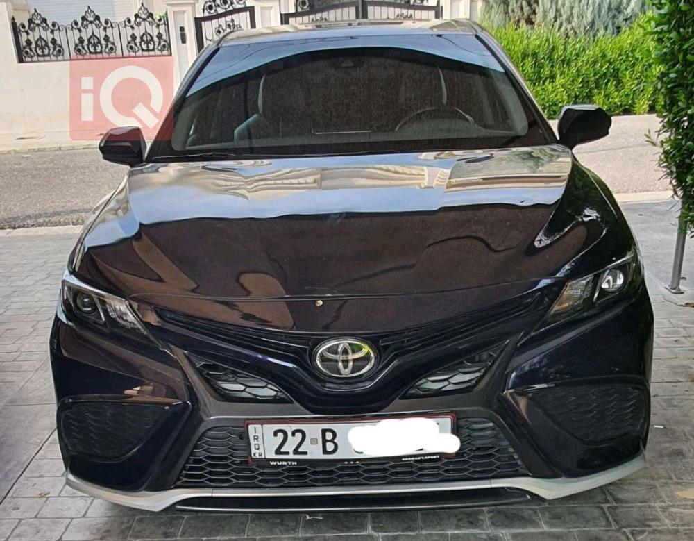 تۆیۆتا کامری